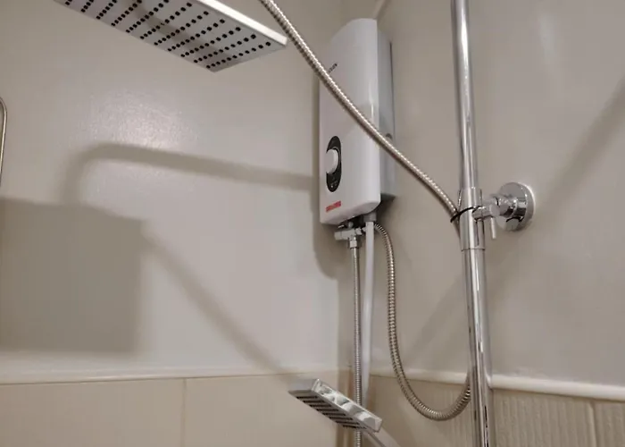 Apartahotel 2br Smdc Charm Metro *